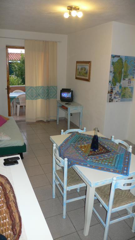 Sunset House Apartment ซาน เตโอโดโร ภายนอก รูปภาพ